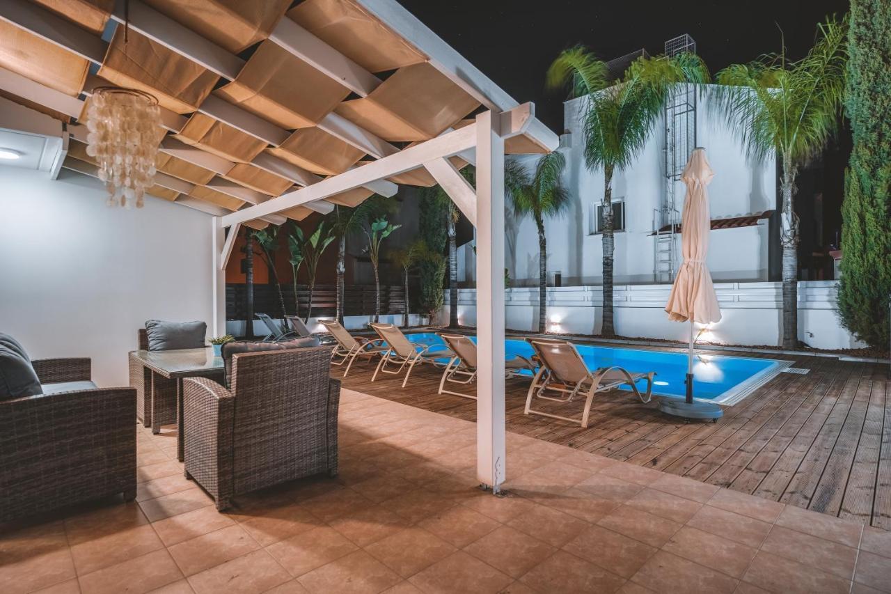 Amphitrite Villa พาราลิมนี ภายนอก รูปภาพ