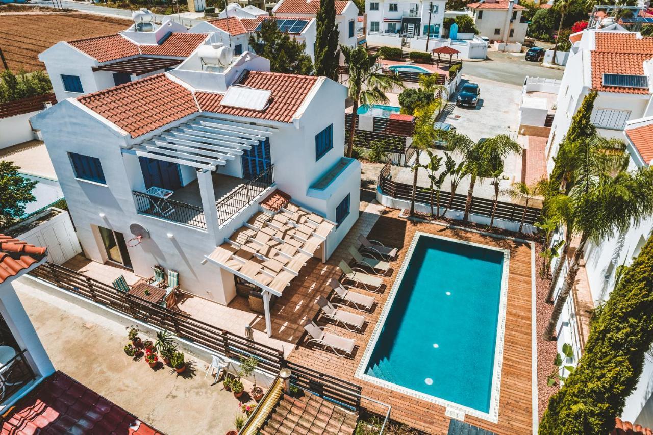 Amphitrite Villa พาราลิมนี ภายนอก รูปภาพ